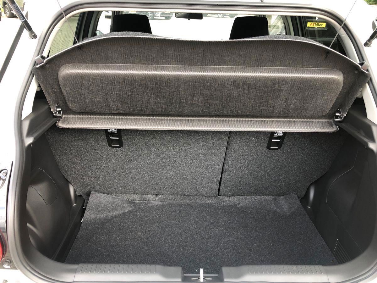 Hvid Suzuki Swift fra 2025