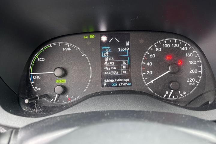 Bronze Toyota Yaris fra 2023