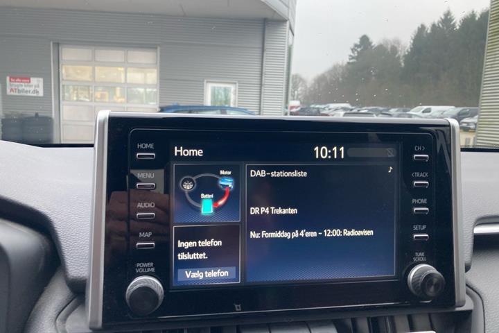 Hvid Toyota RAV4 Plug-in fra 2022