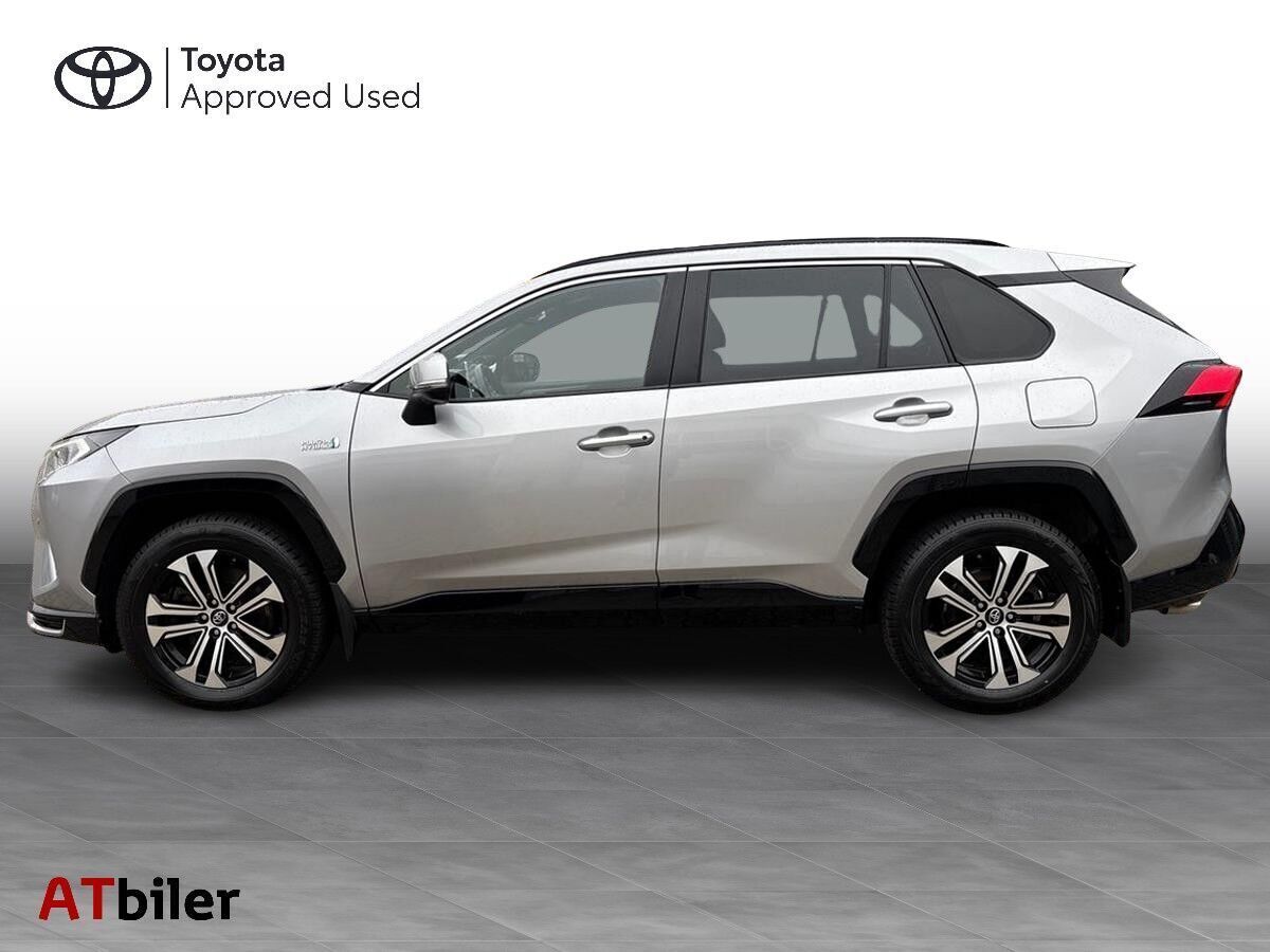 Grå Toyota RAV4 Plug-in fra 2021