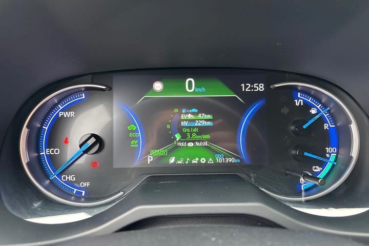 Grå Toyota RAV4 Plug-in fra 2021