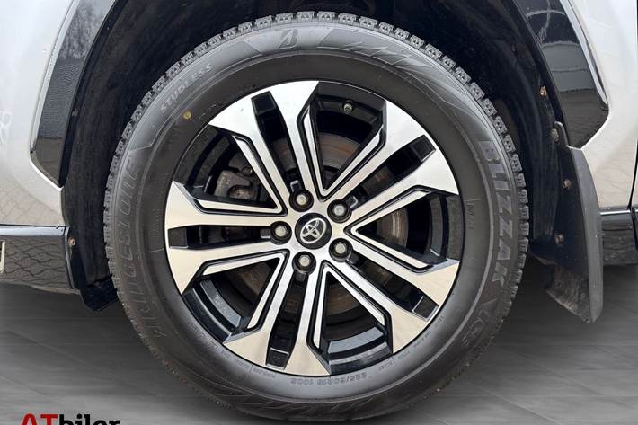 Grå Toyota RAV4 Plug-in fra 2021