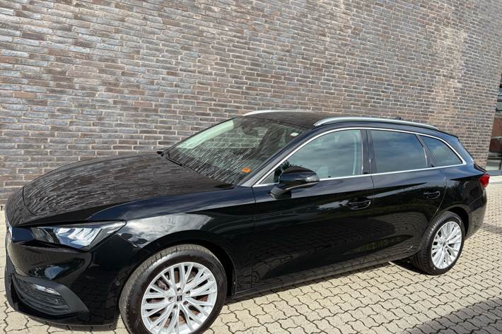 Sort Seat Leon fra 2021