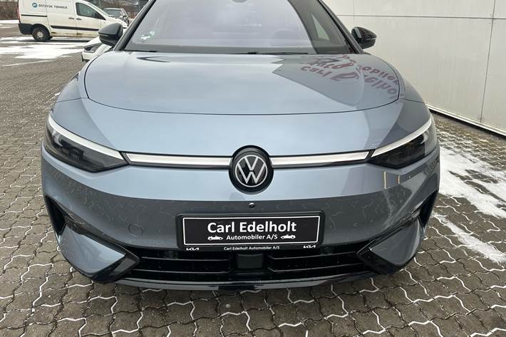 Blå VW ID.7 fra 2024