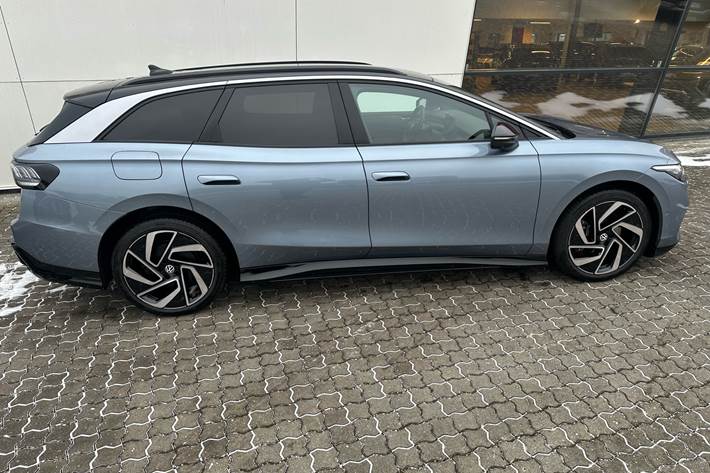 Blå VW ID.7 fra 2024