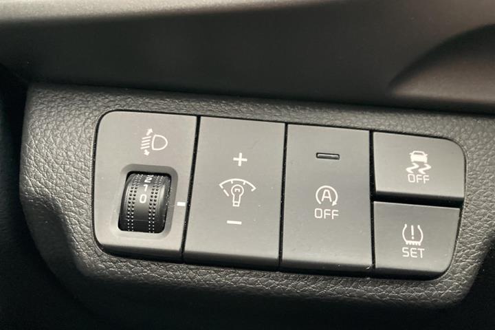 Rød Kia Stonic fra 2021
