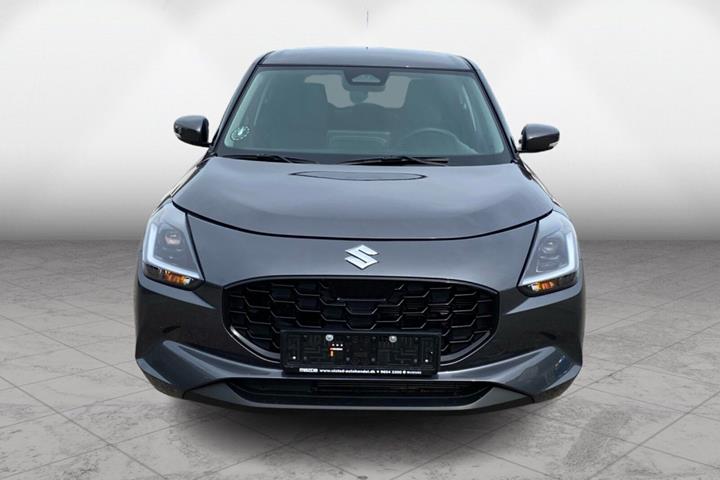 Grå Suzuki Swift fra 2025