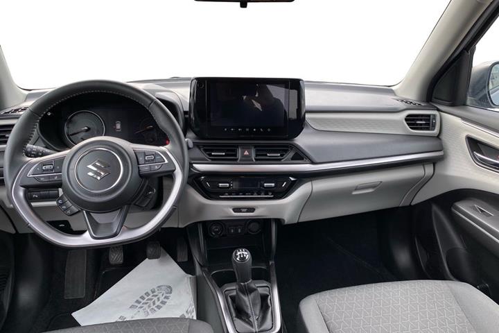Grå Suzuki Swift fra 2025