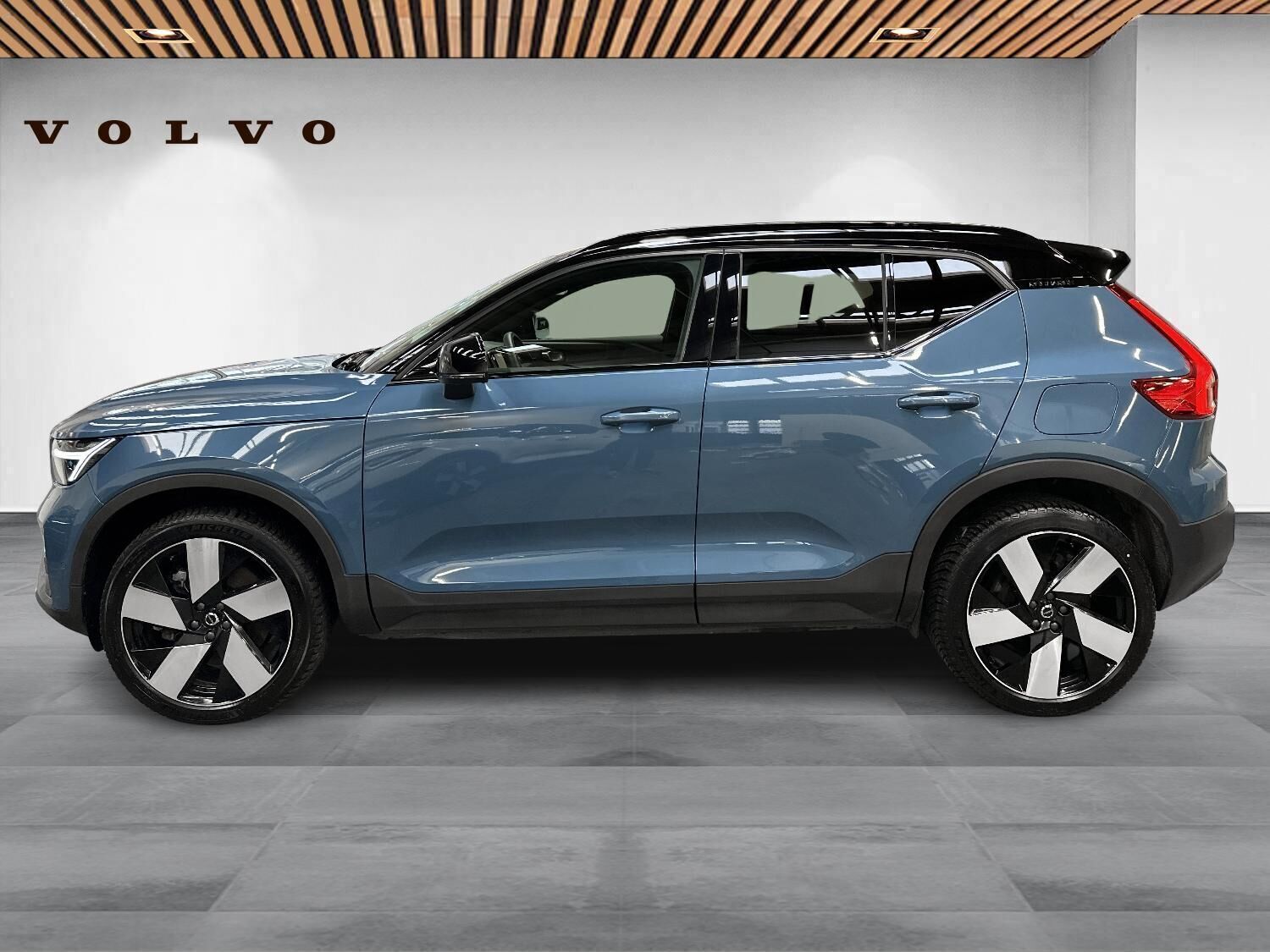 Volvo XC40 P8 Recharge Twin Ultimate AWD 408HK 5d Aut.