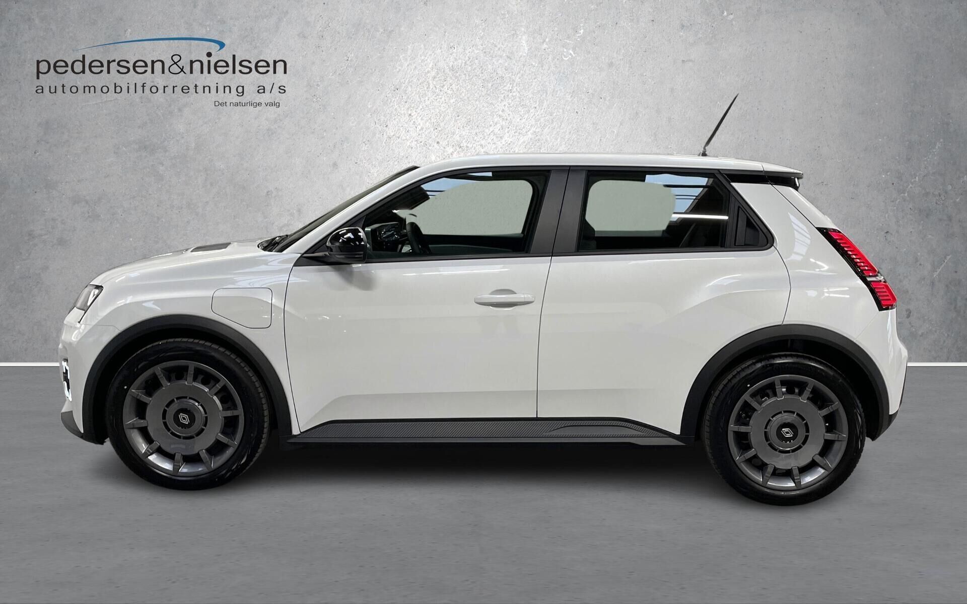 Renault R5 EL Evolution 120HK 5d Aut.