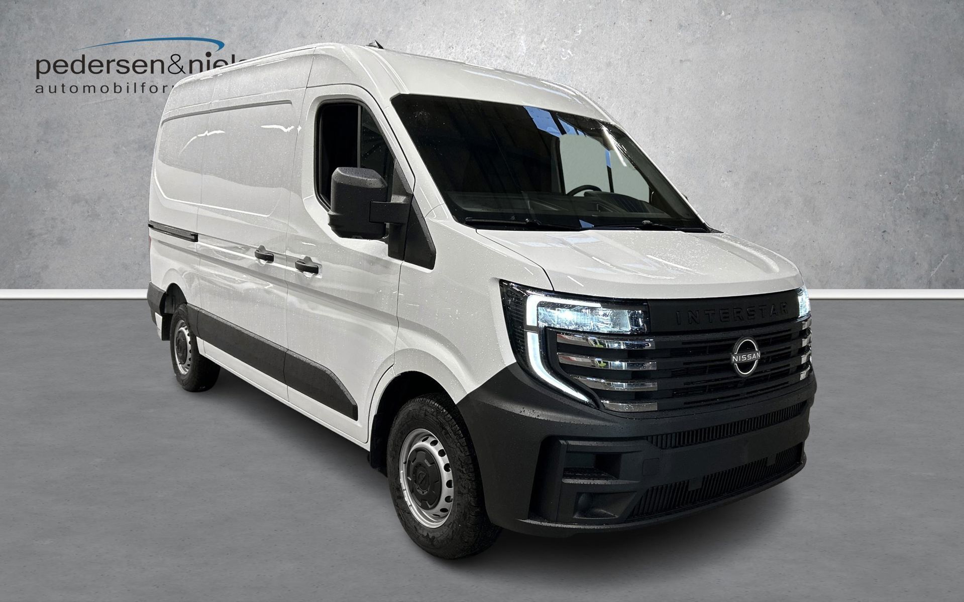 Nissan Interstar 2,0 L2H2 DCi N-Connecta 150HK Van 6g