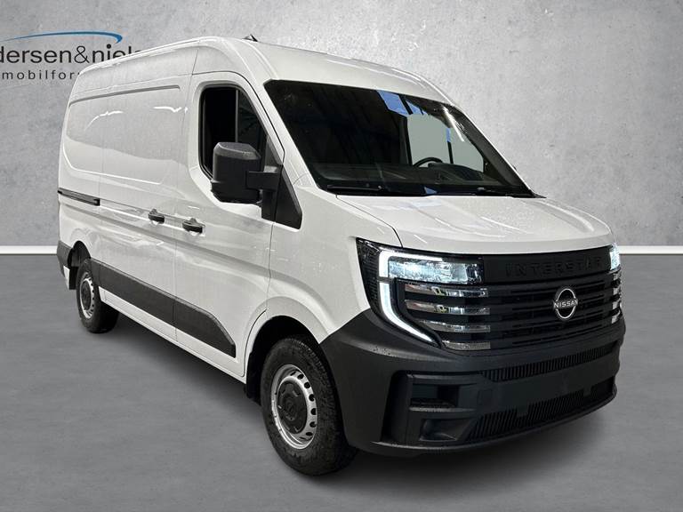Nissan Interstar 2,0 L2H2 DCi N-Connecta 150HK Van 6g