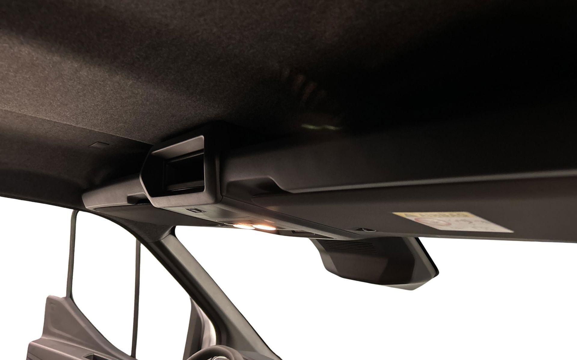 Hvid Nissan Interstar fra 2025