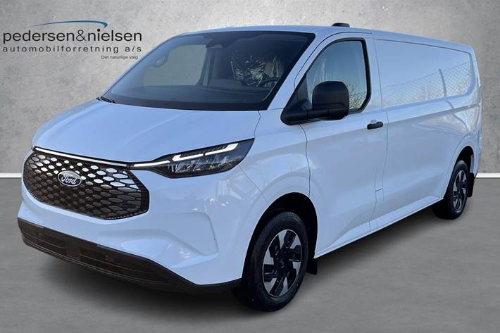 Hvid Ford E-Transit Custom fra 2025