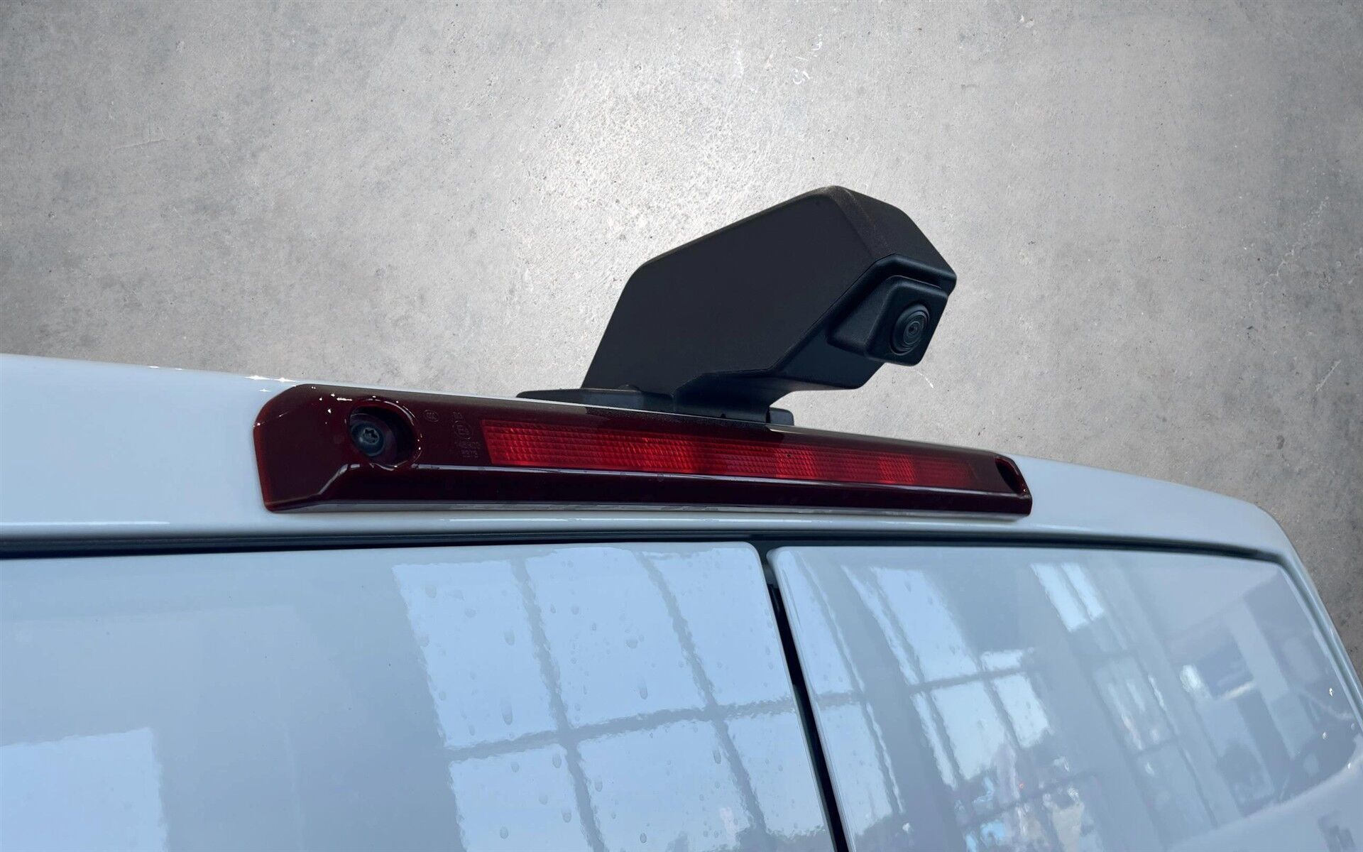 Hvid Nissan Interstar fra 2025