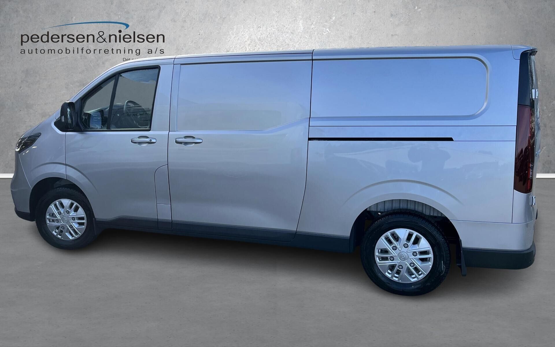 Maxus e-Deliver 7 L2H1 EL 204HK Van Aut.