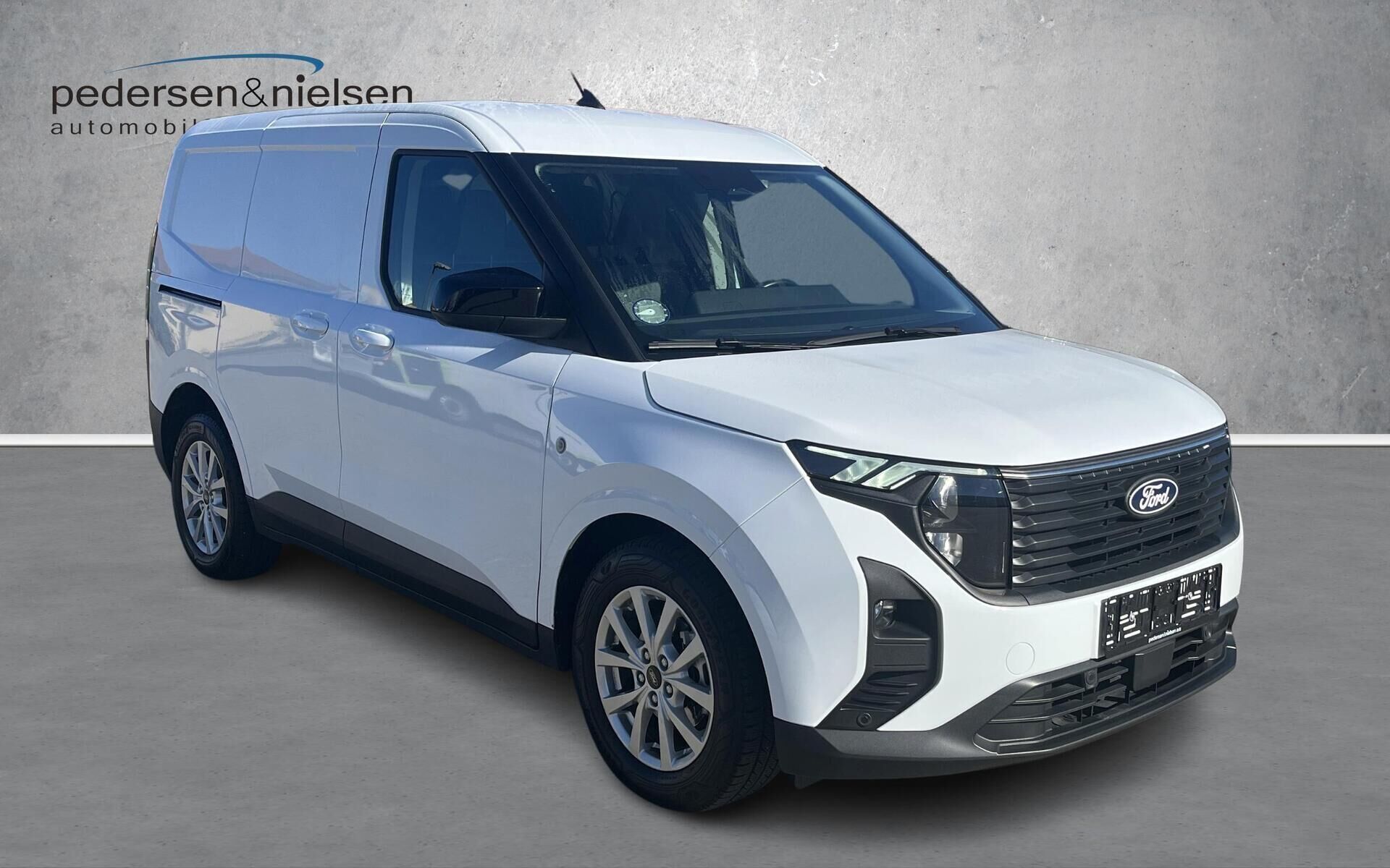 Ford Transit Courier 1,0 EcoBoost Limited DCT 125HK Van 7g Aut.