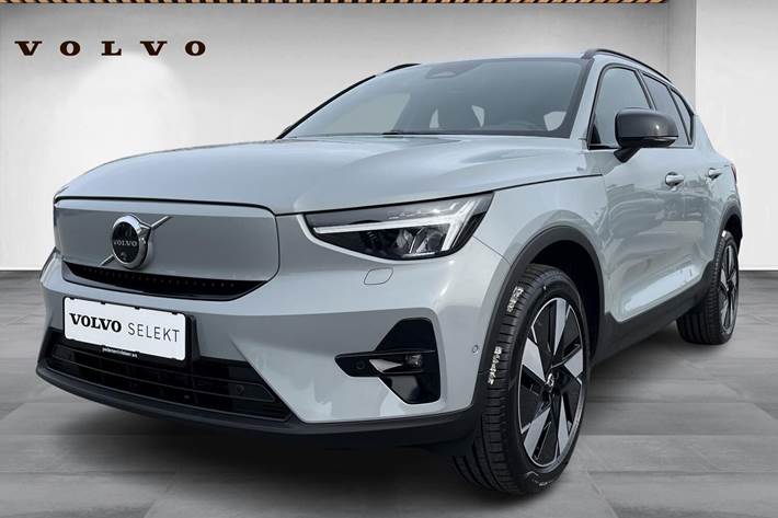 Grå Volvo EX40 fra 2025 set udefra