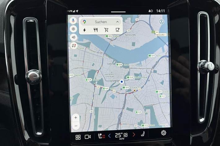 Hvid Volvo XC40 fra 2022