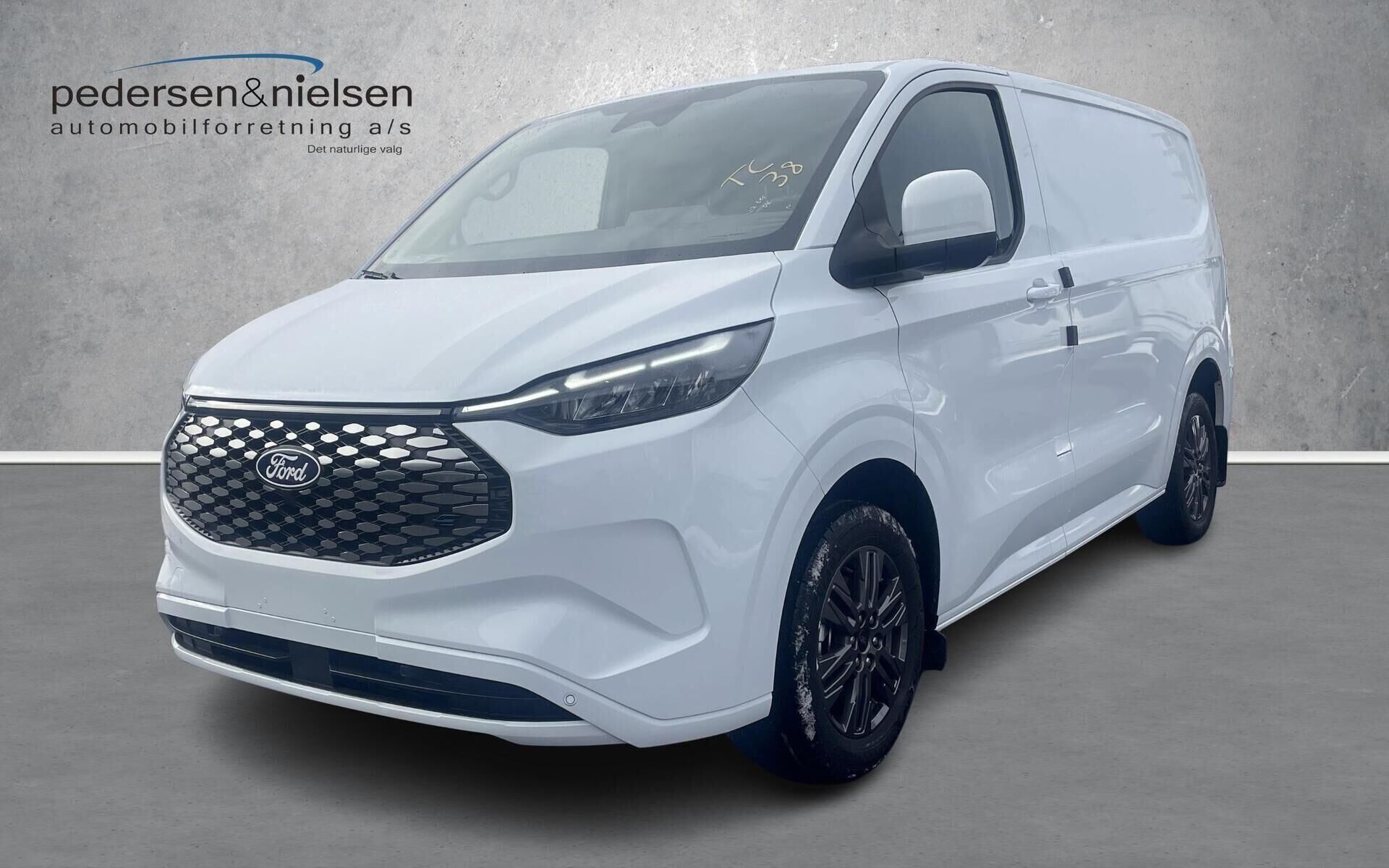 Ford E-Transit Custom 320 L1H1 EL Limited 218HK Van Aut.