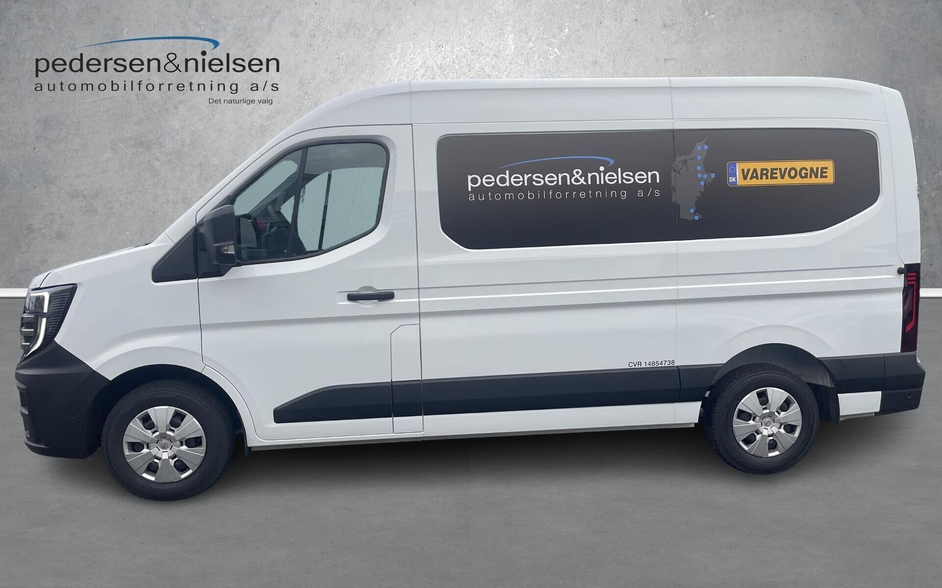Nissan Interstar L2H2 EL Tekna 141HK Van Aut.