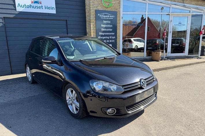 Sort VW Golf VI fra 2011