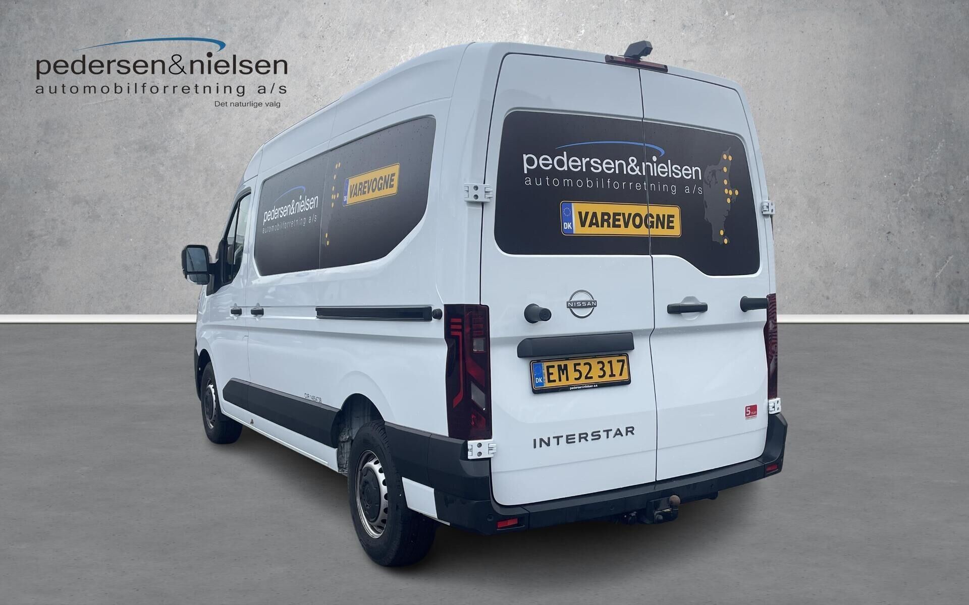 Hvid Nissan Interstar fra 2025