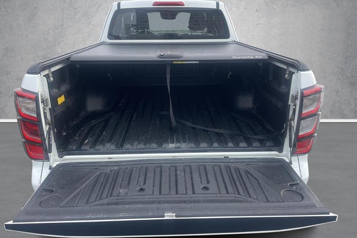 Hvid Isuzu D-Max fra 2025