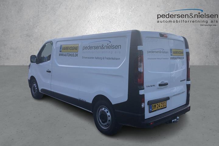 Hvid Renault Trafic fra 2023