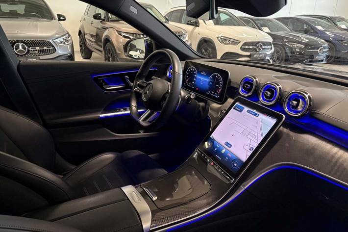 Sølv Mercedes C300 e fra 2022