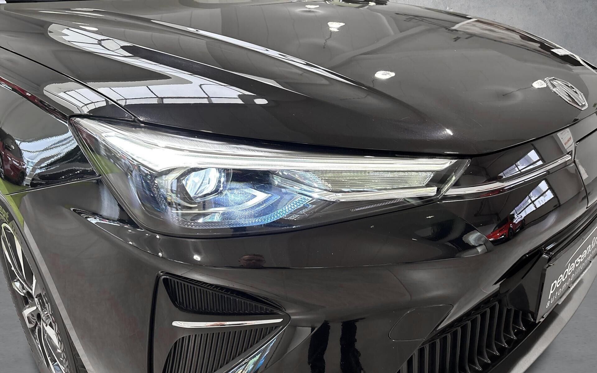 Sort MG MG5 Electric fra 2022