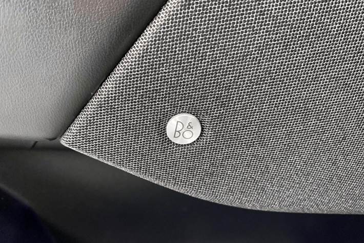 Hvid Ford Mustang Mach-E fra 2021