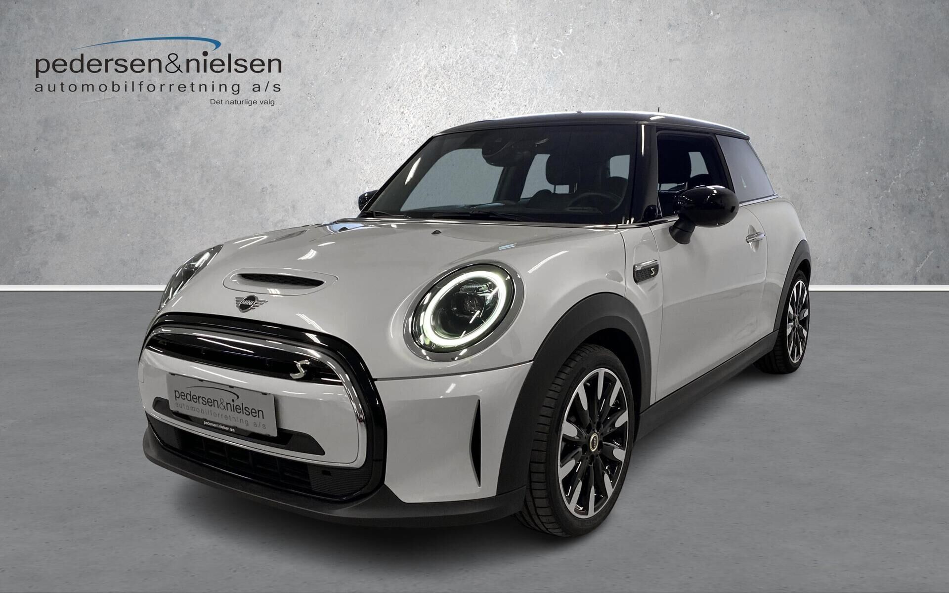 Mini Cooper E EL Favoured Trim Option Level M 184HK 3d Aut.