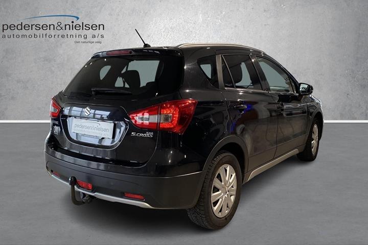 Sort Suzuki S-Cross fra 2017