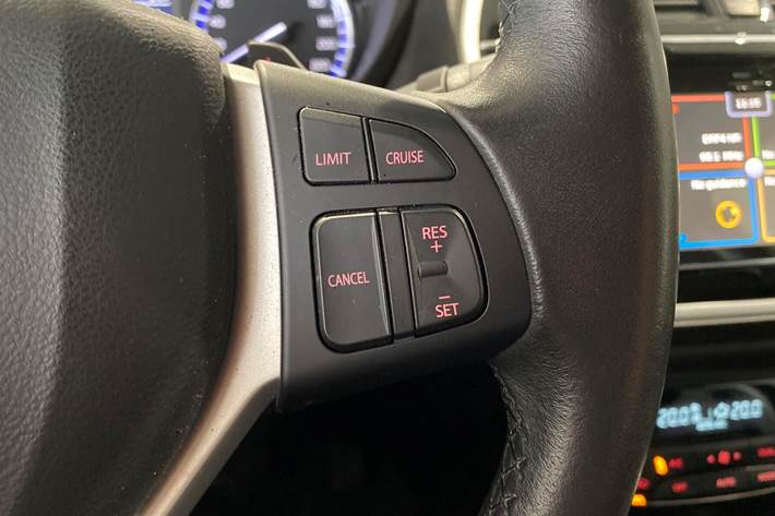 Sort Suzuki S-Cross fra 2017