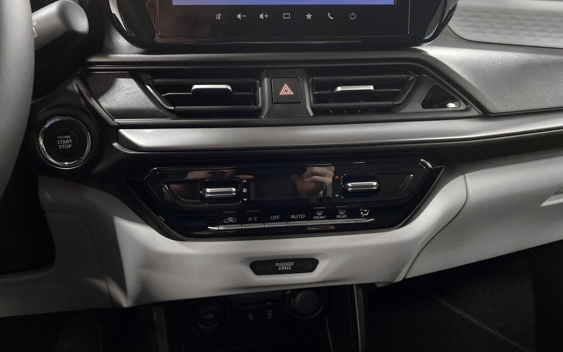Sort Suzuki Swift fra 2024