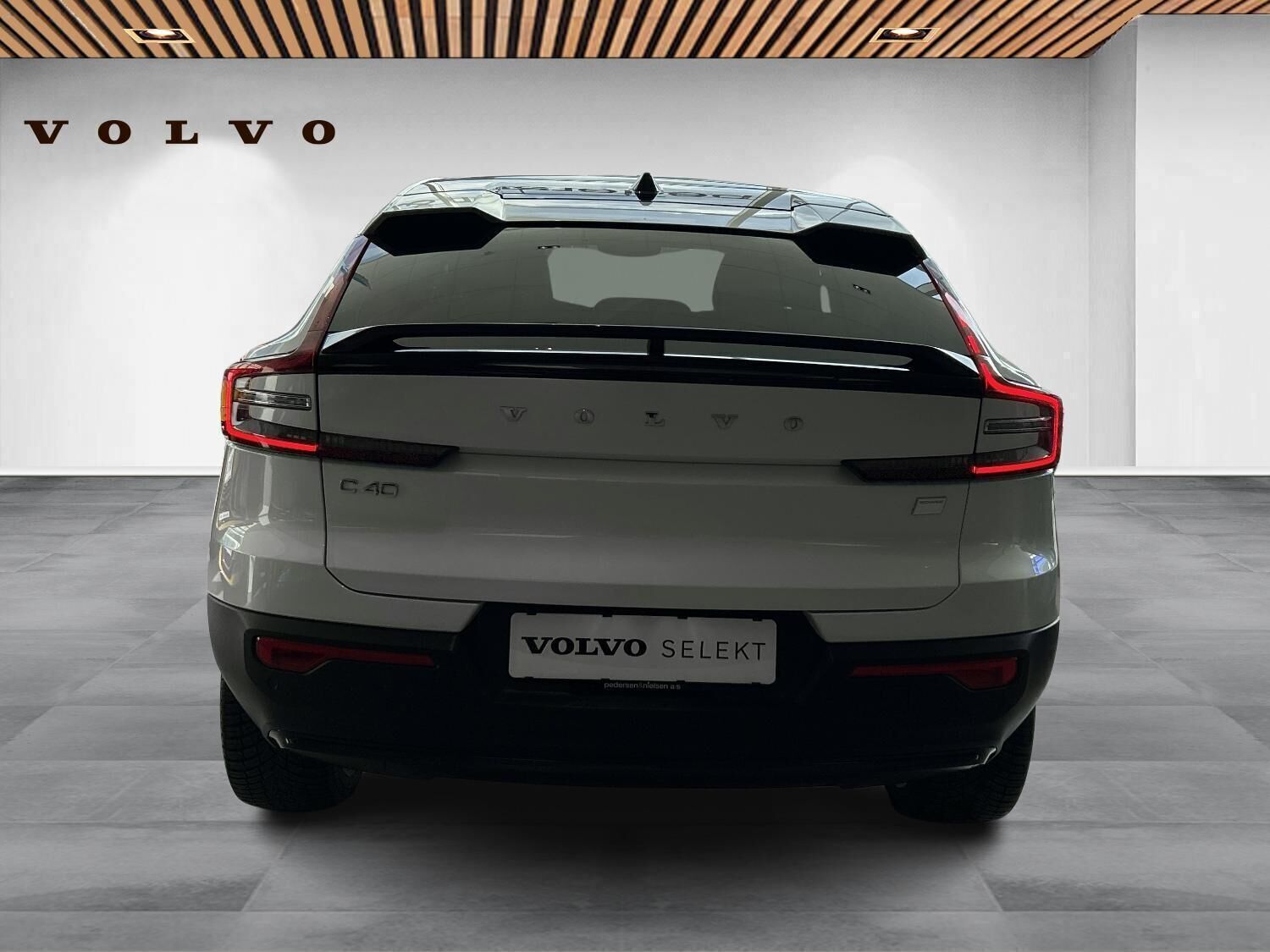 Volvo C40 P6 Recharge Plus 231HK 4d Aut.