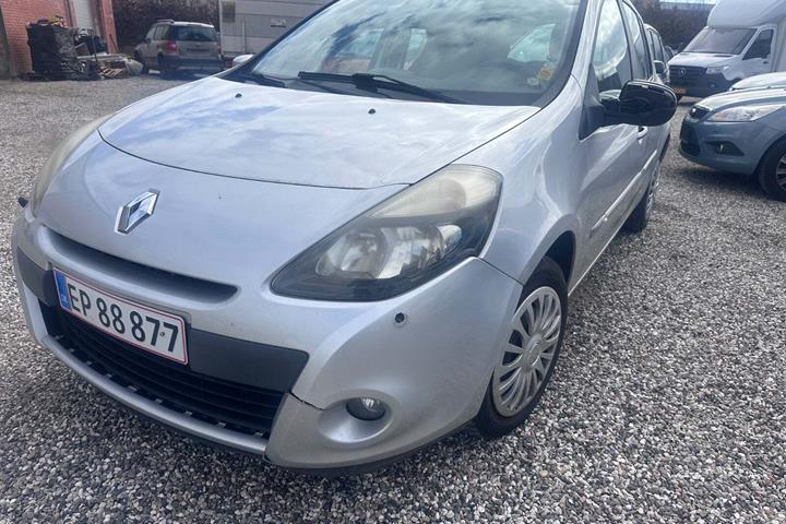 undefined Renault Clio III fra 2012 set udefra
