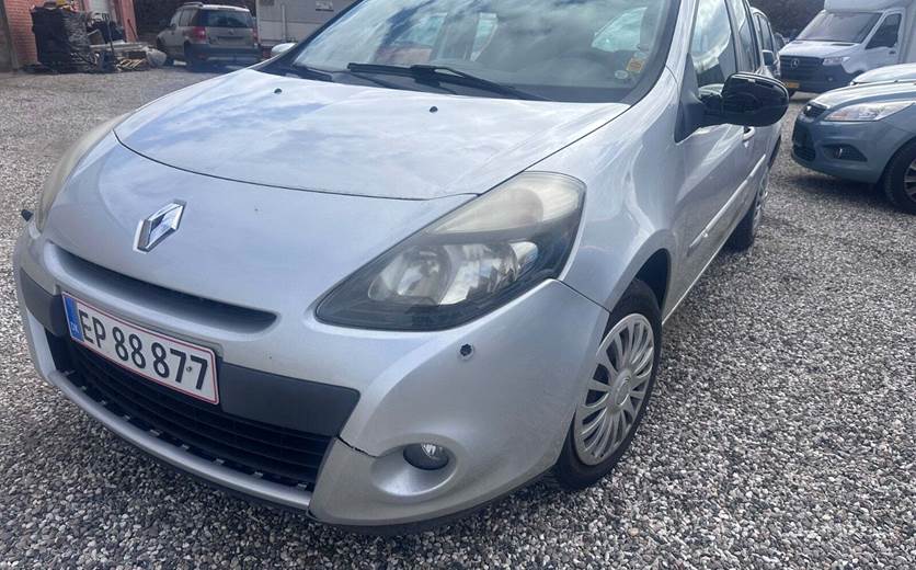 Renault Clio III 1,2 16V Authentique