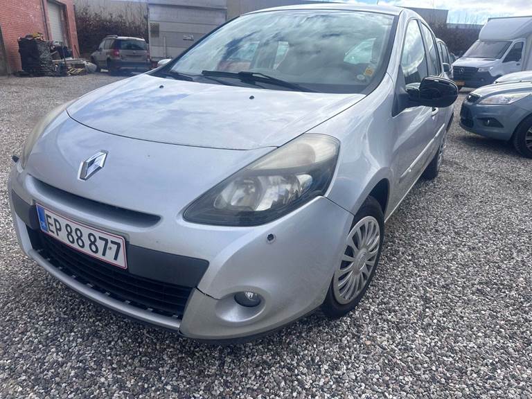 Renault Clio III 1,2 16V Authentique