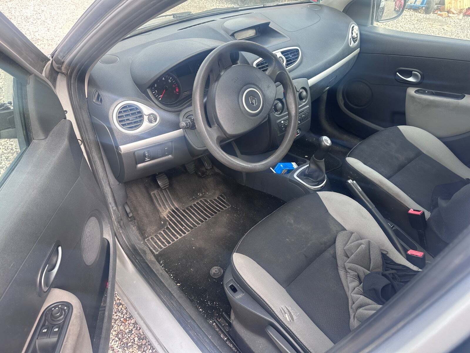 undefined Renault Clio III fra 2012