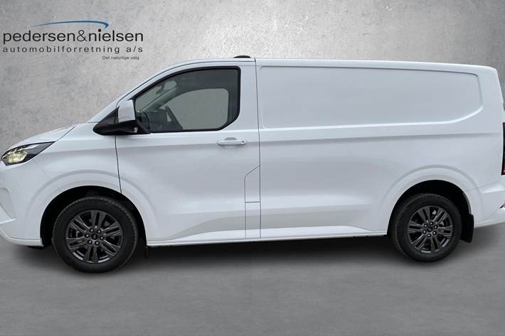 Hvid Ford E-Transit Custom fra 2025