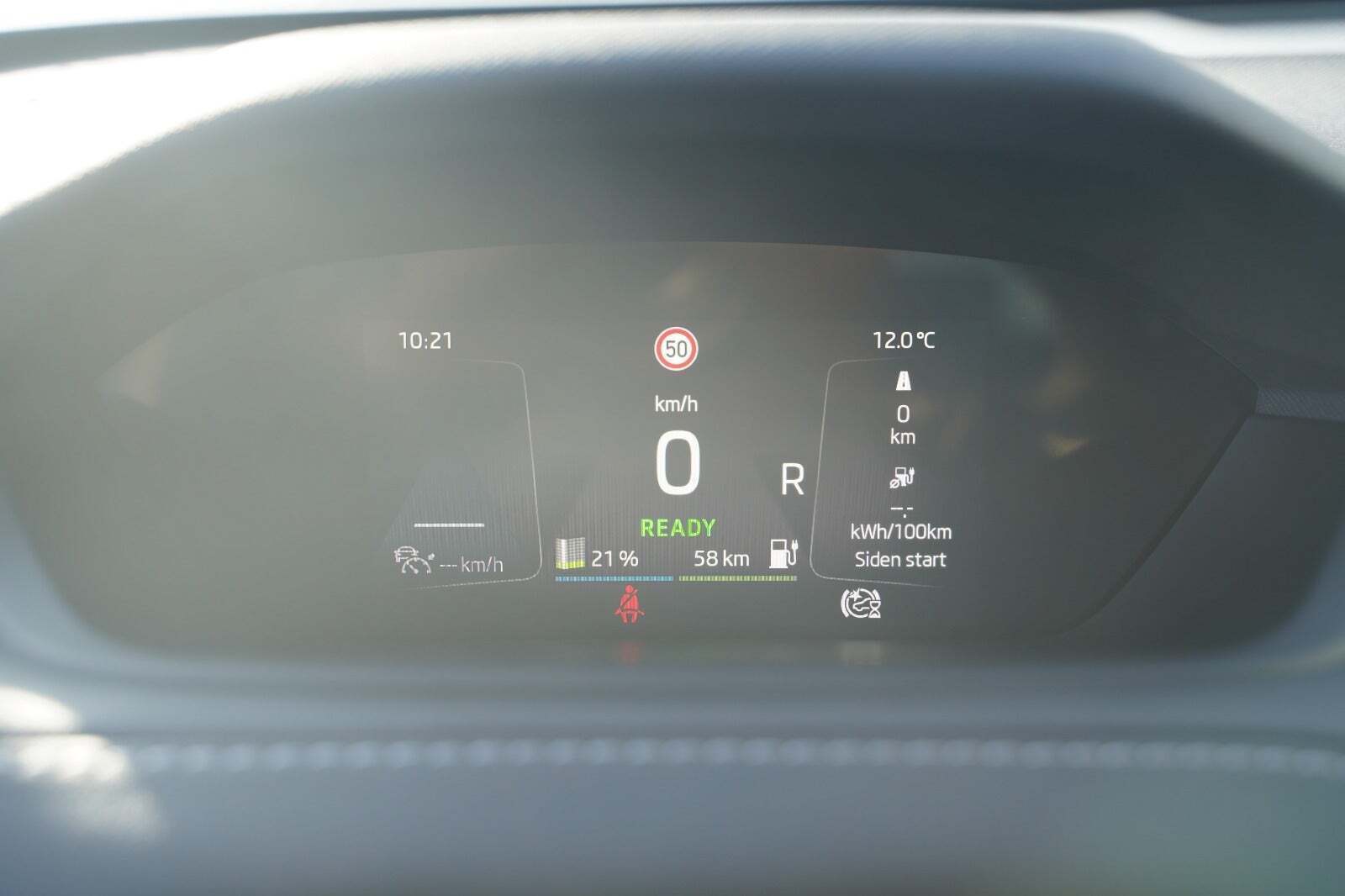 Grå Skoda Enyaq fra 2024