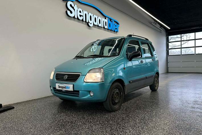 Blå Suzuki Wagon R+ fra 2001