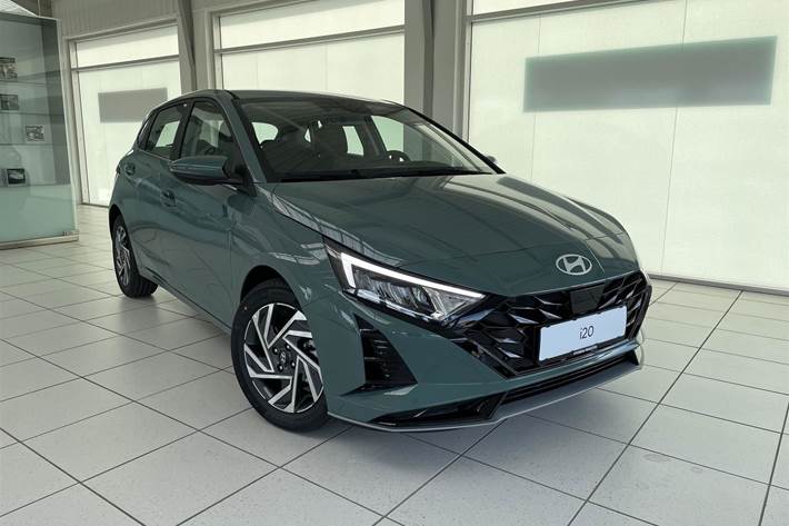 Grøn Hyundai i20 fra 2025
