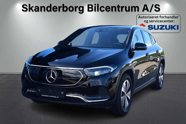 Sort Mercedes EQA 250 fra 2022 set udefra