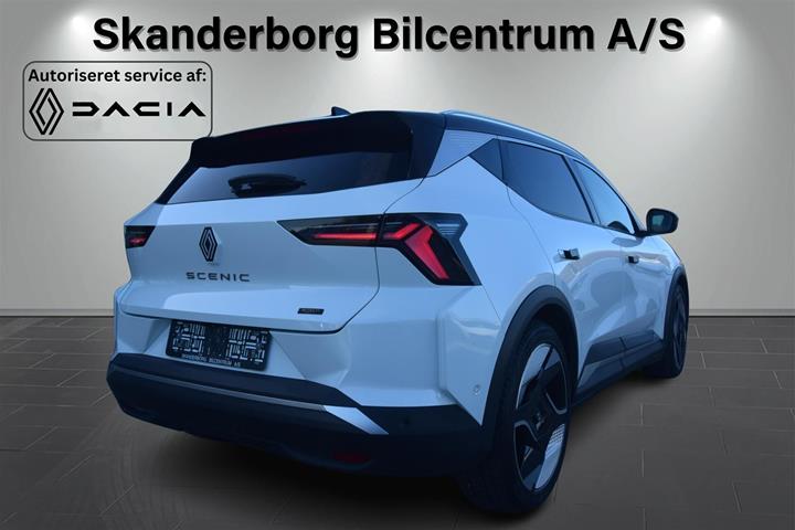 Hvid Renault Scénic fra 2024