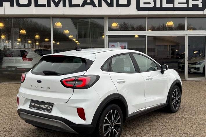 Hvid Ford Puma fra 2021