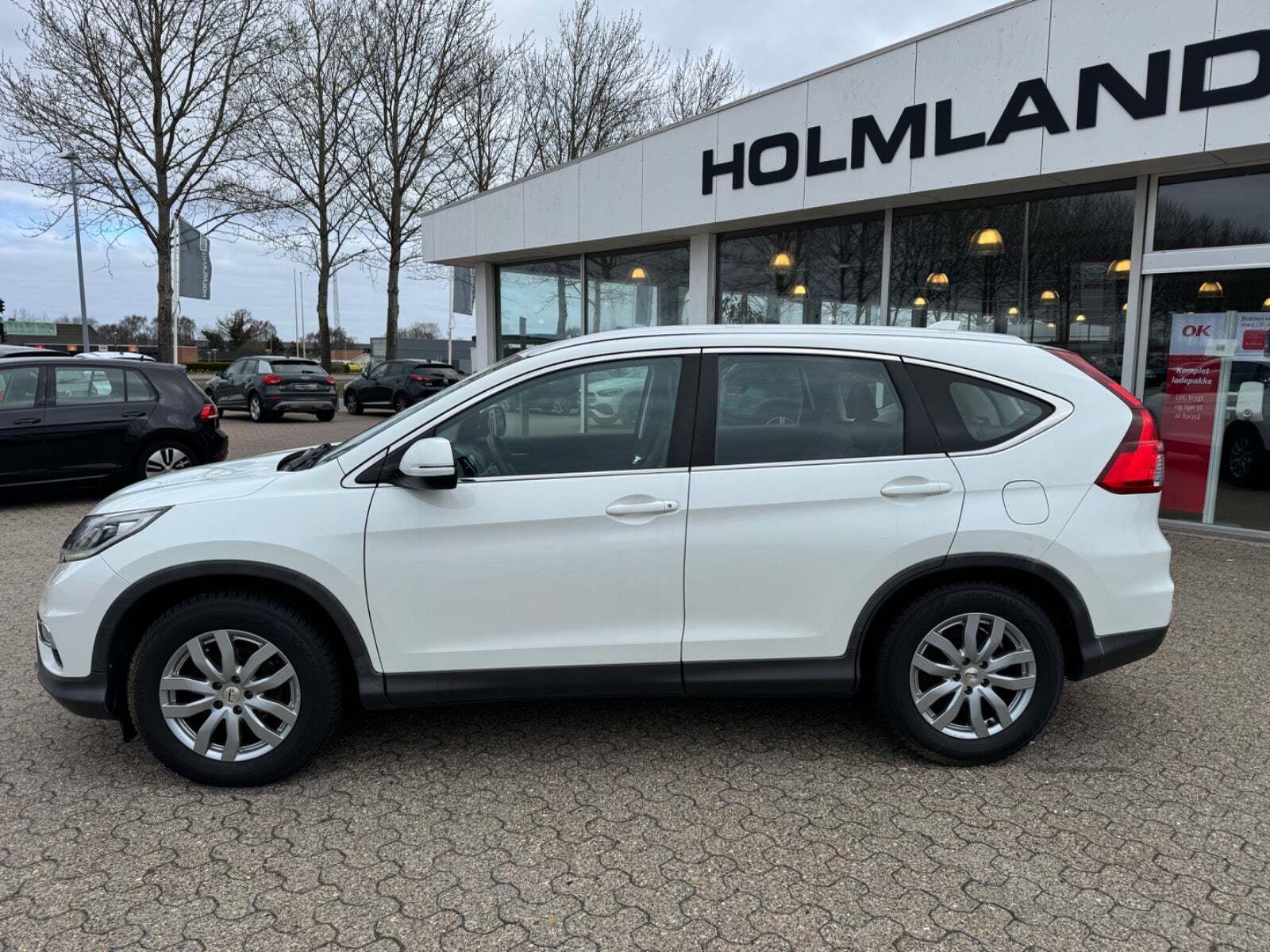 Hvid Honda CR-V fra 2016