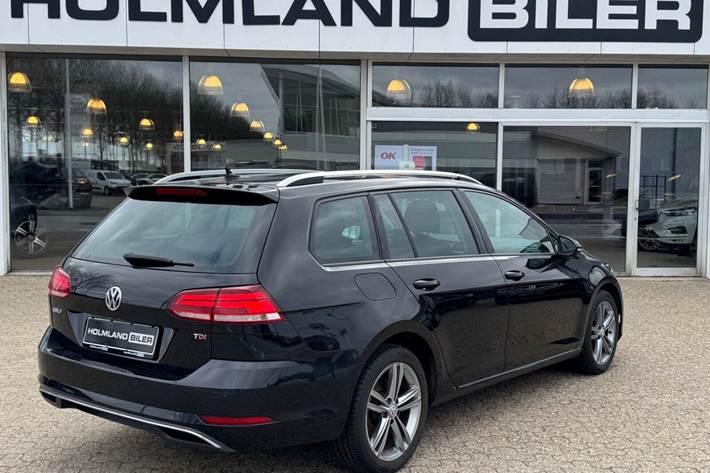 Sort VW Golf VII fra 2017